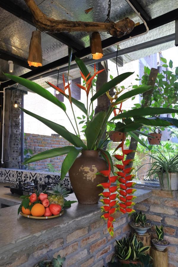 Thom'S House Hotel นิญบิ่ญ ภายนอก รูปภาพ