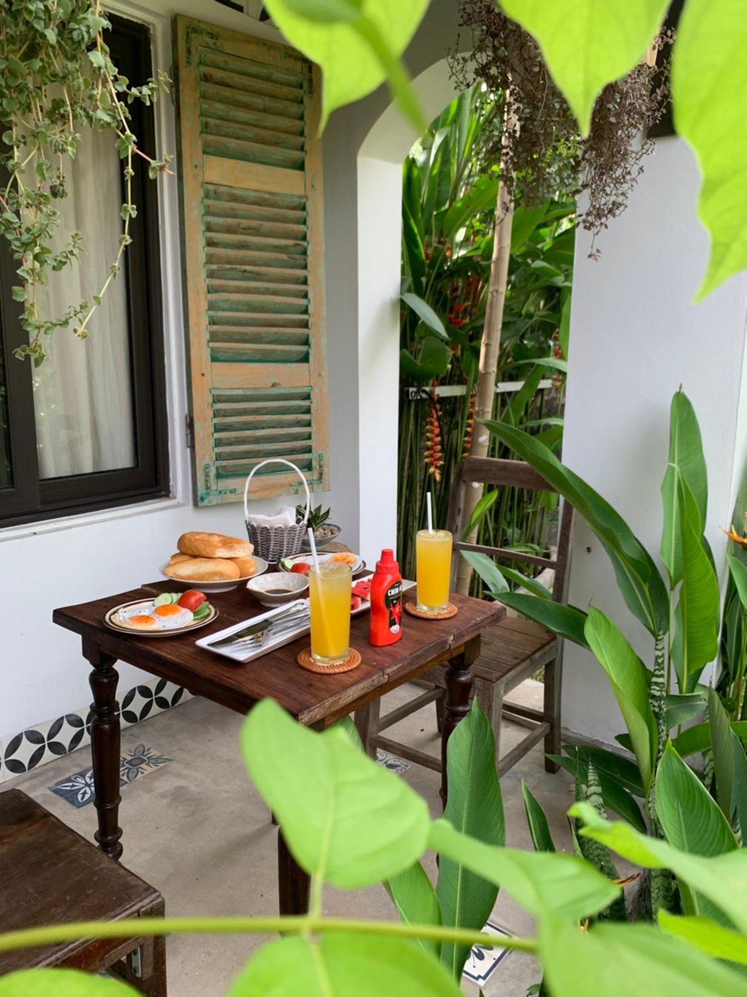 Thom'S House Hotel นิญบิ่ญ ภายนอก รูปภาพ